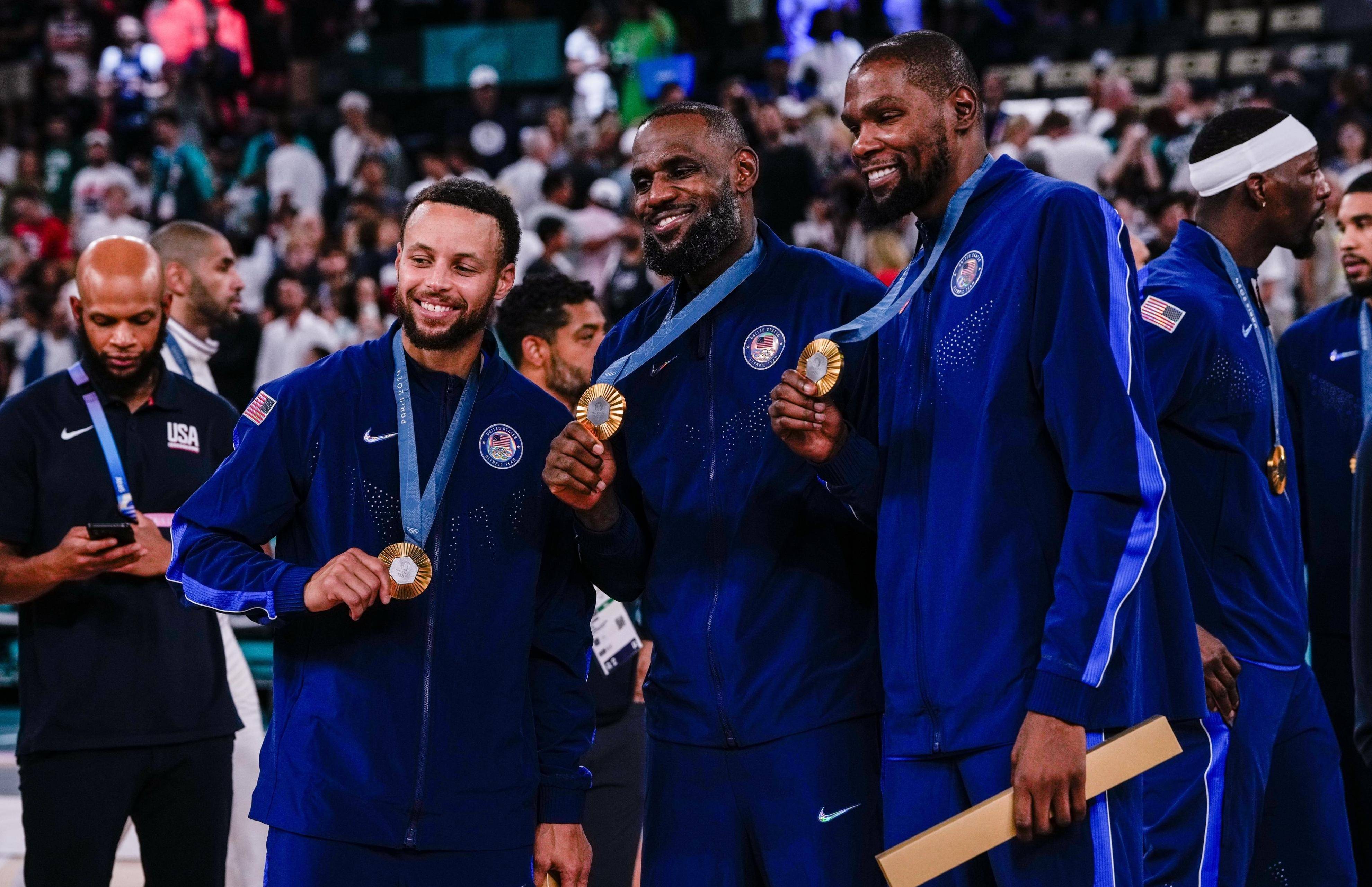 夺冠首场状态出色，法国队观众沸腾！，杜兰特重返赛场全场沸腾不已的简单介绍九游账号登录