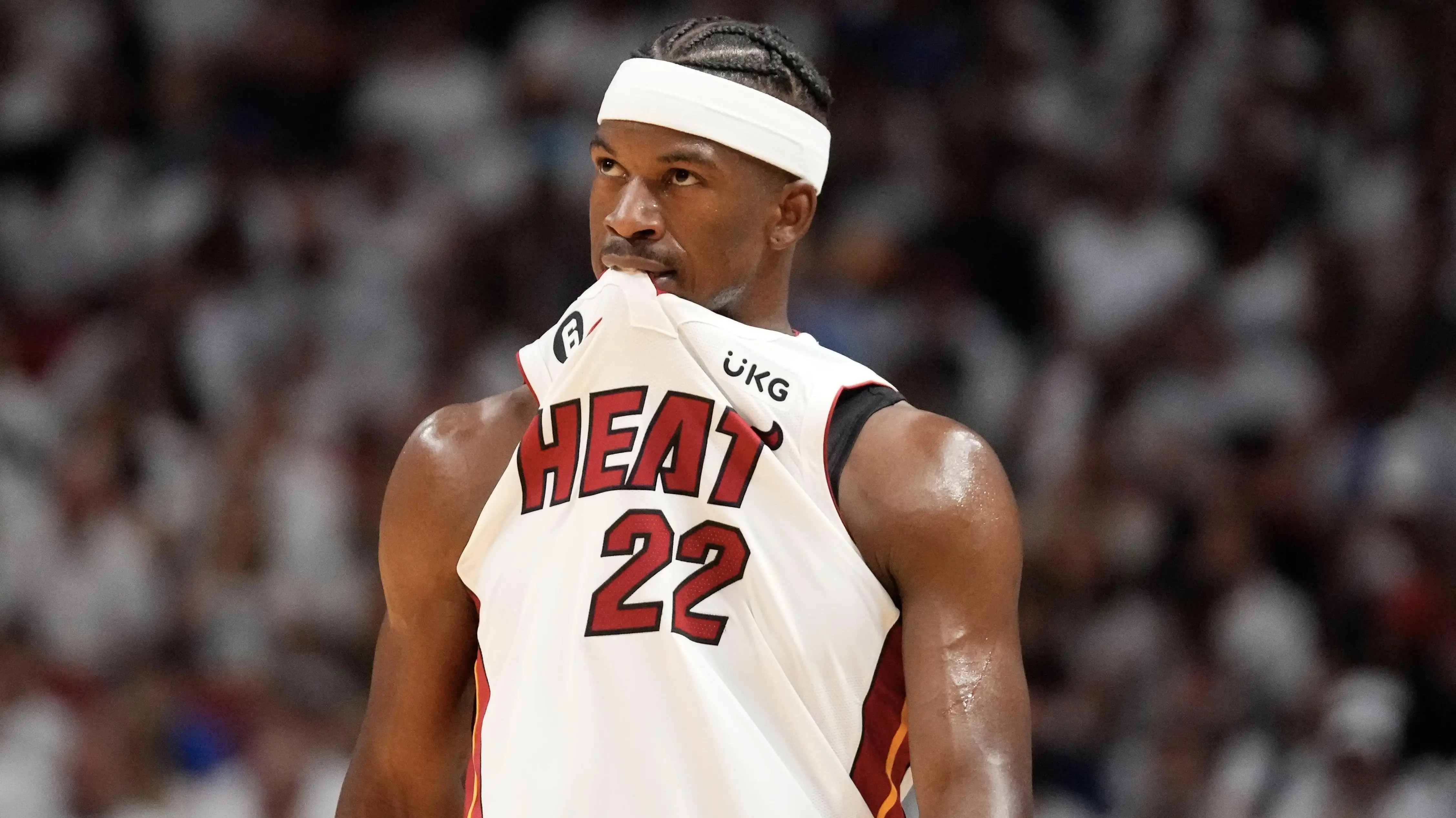 包含巴特勒迎来十五赛季高光表现，西班牙队球迷沸腾！的词条九游平台